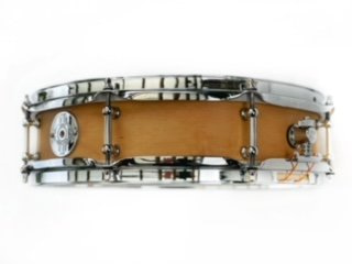 Pearl Maple Piccolo Snare Drum